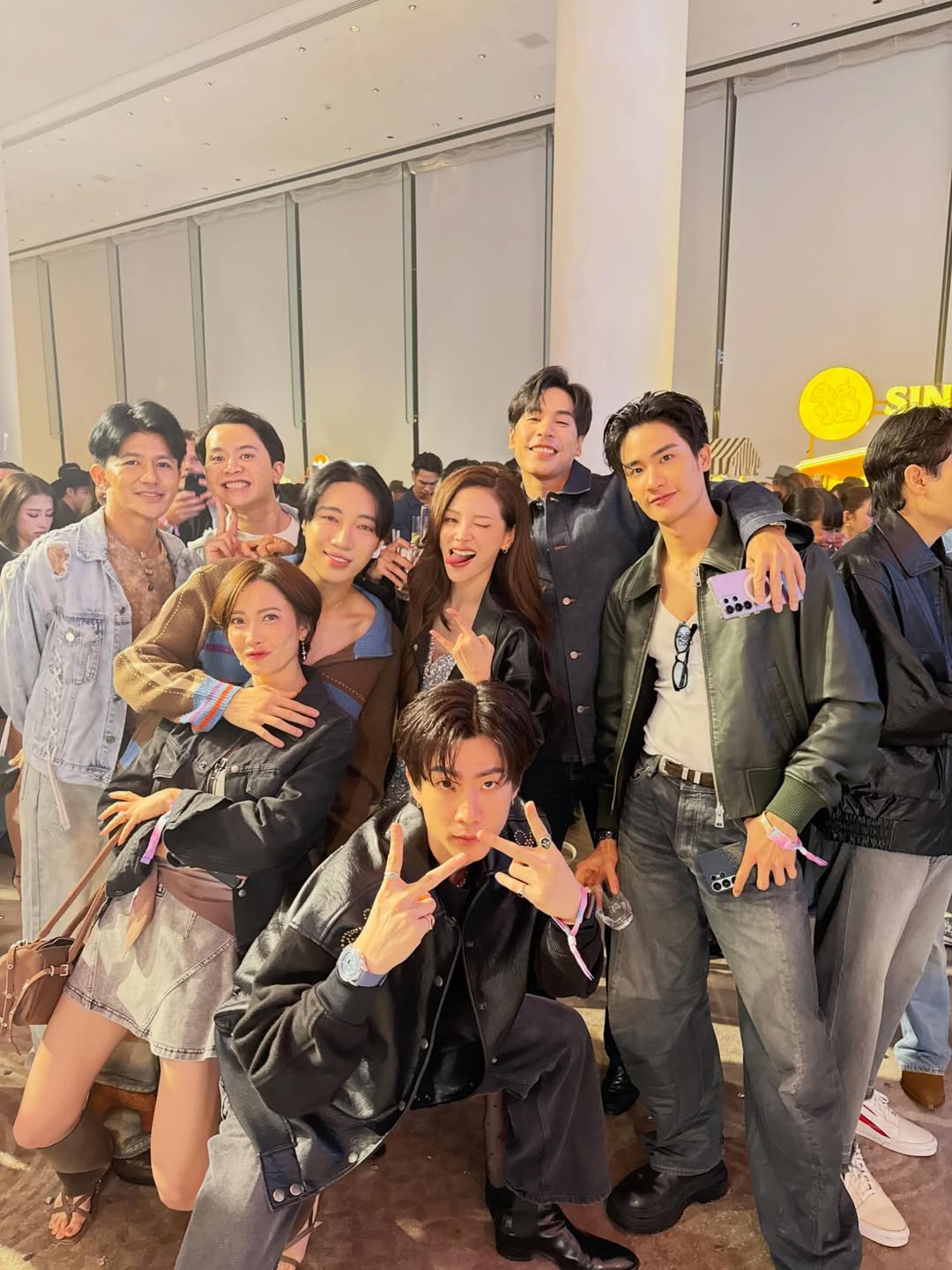 ใบเฟิร์น - พิมพ์ชนก ลือวิเศษไพบูลย์