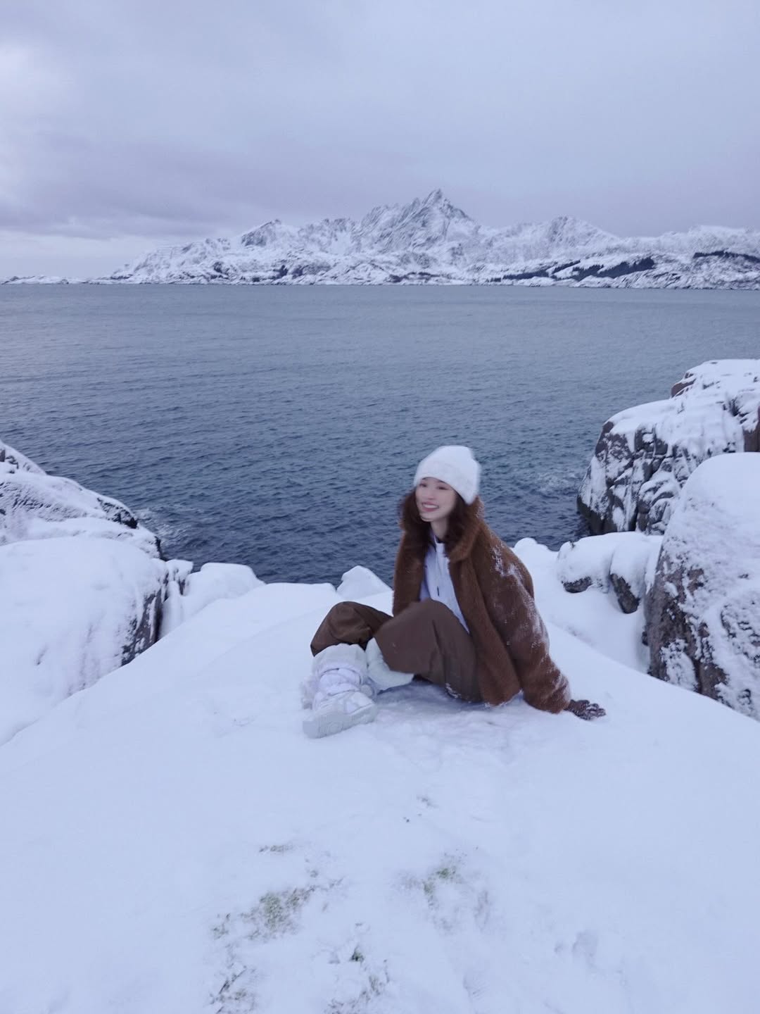 ใบเฟิร์น - พิมพ์ชนก ลือวิเศษไพบูลย์