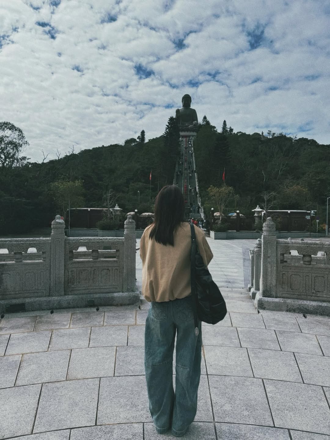 ใบเฟิร์น - พิมพ์ชนก ลือวิเศษไพบูลย์