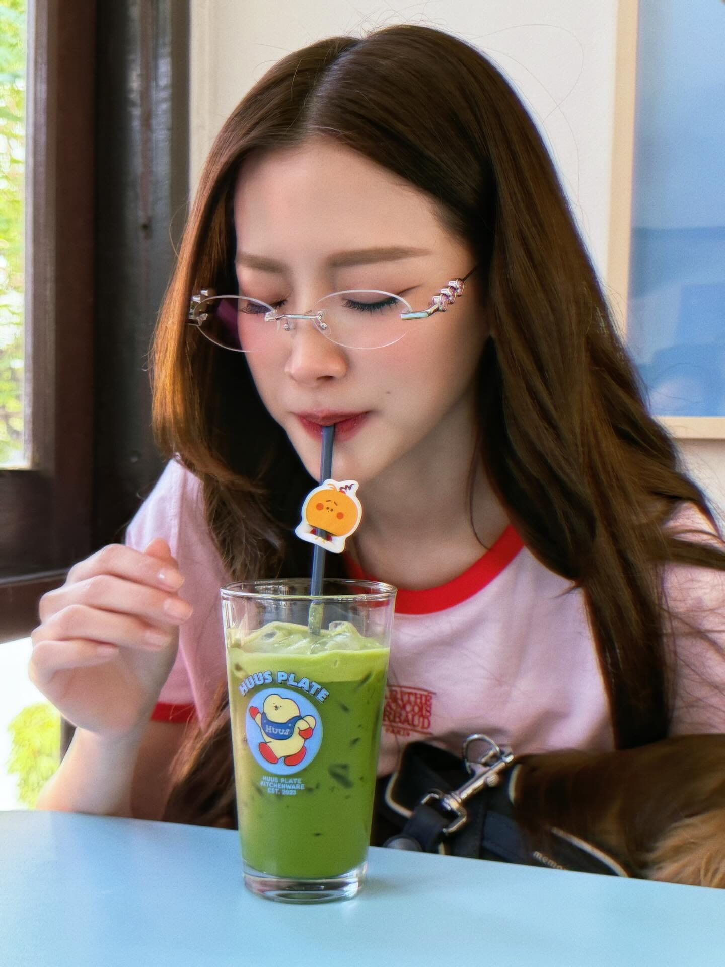 ใบเฟิร์น - พิมพ์ชนก ลือวิเศษไพบูลย์