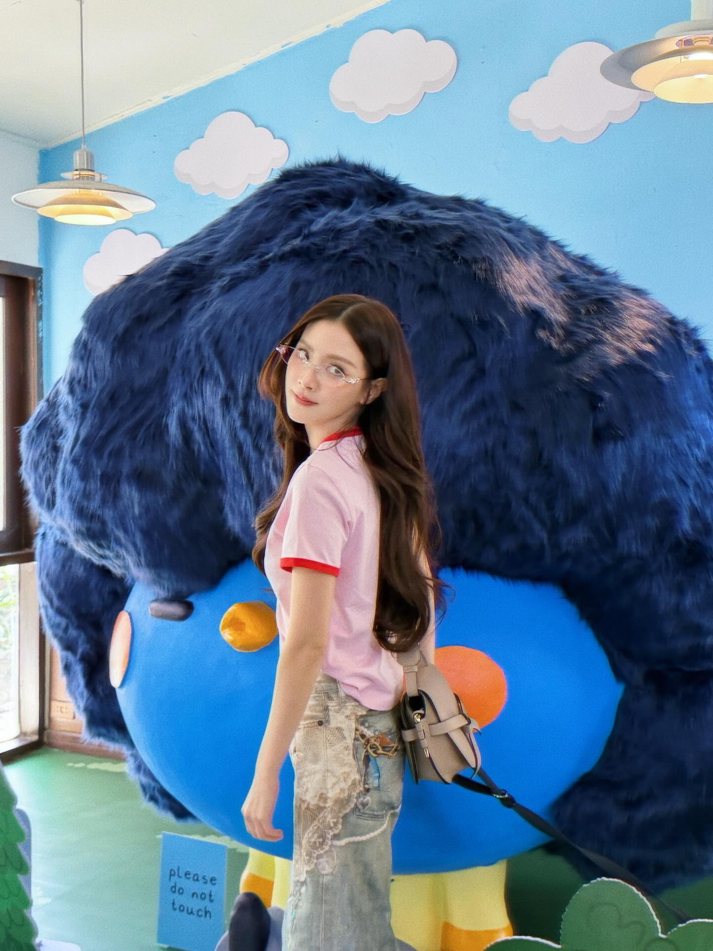 ใบเฟิร์น - พิมพ์ชนก ลือวิเศษไพบูลย์