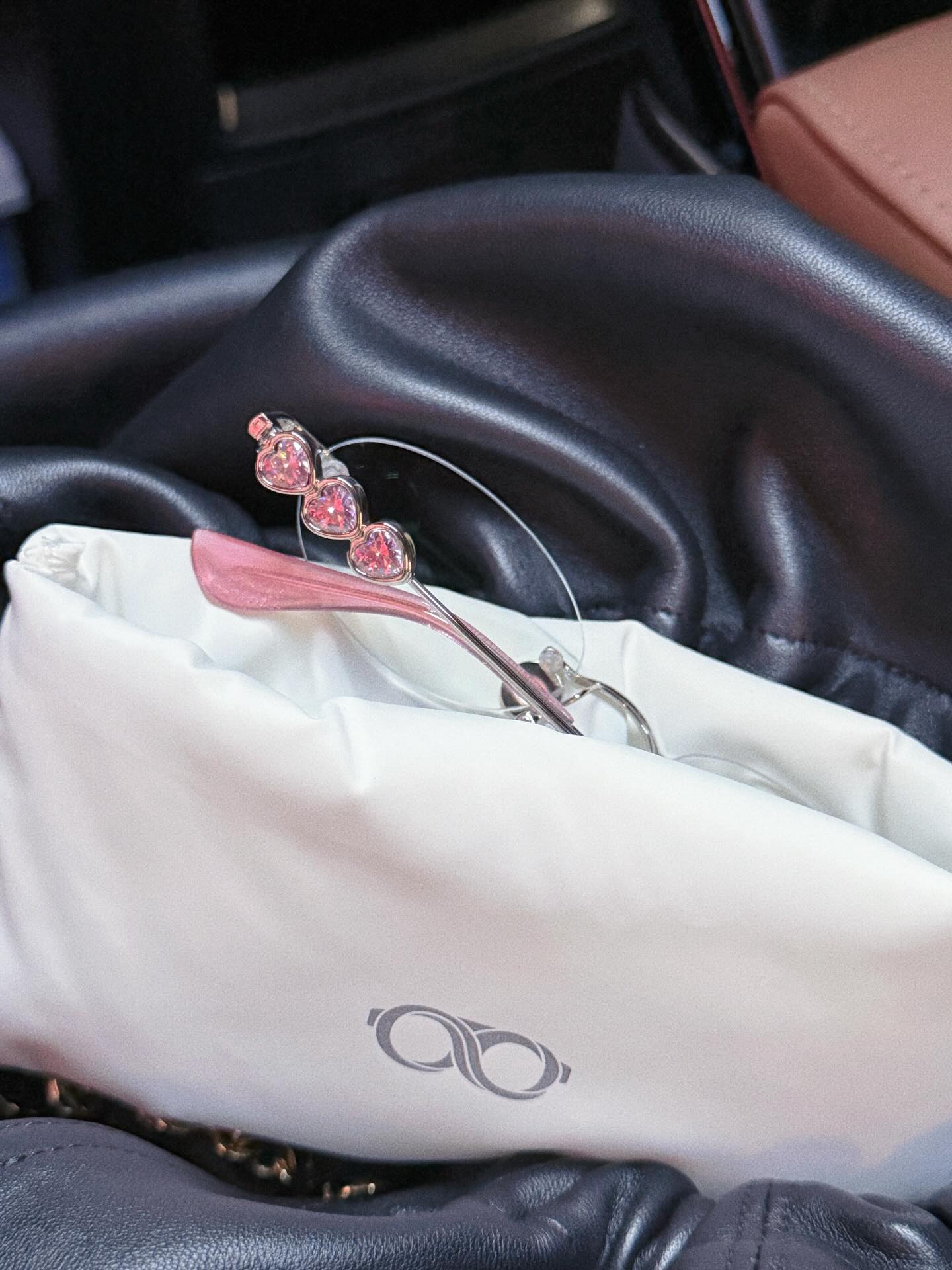 ใบเฟิร์น - พิมพ์ชนก ลือวิเศษไพบูลย์