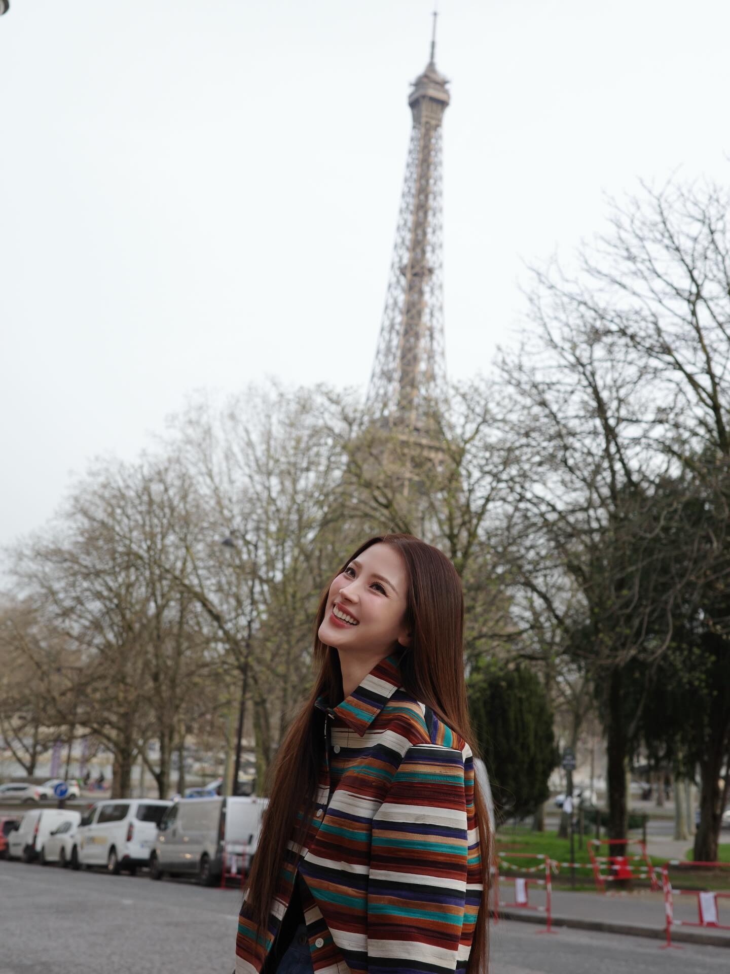 ใบเฟิร์น - พิมพ์ชนก ลือวิเศษไพบูลย์