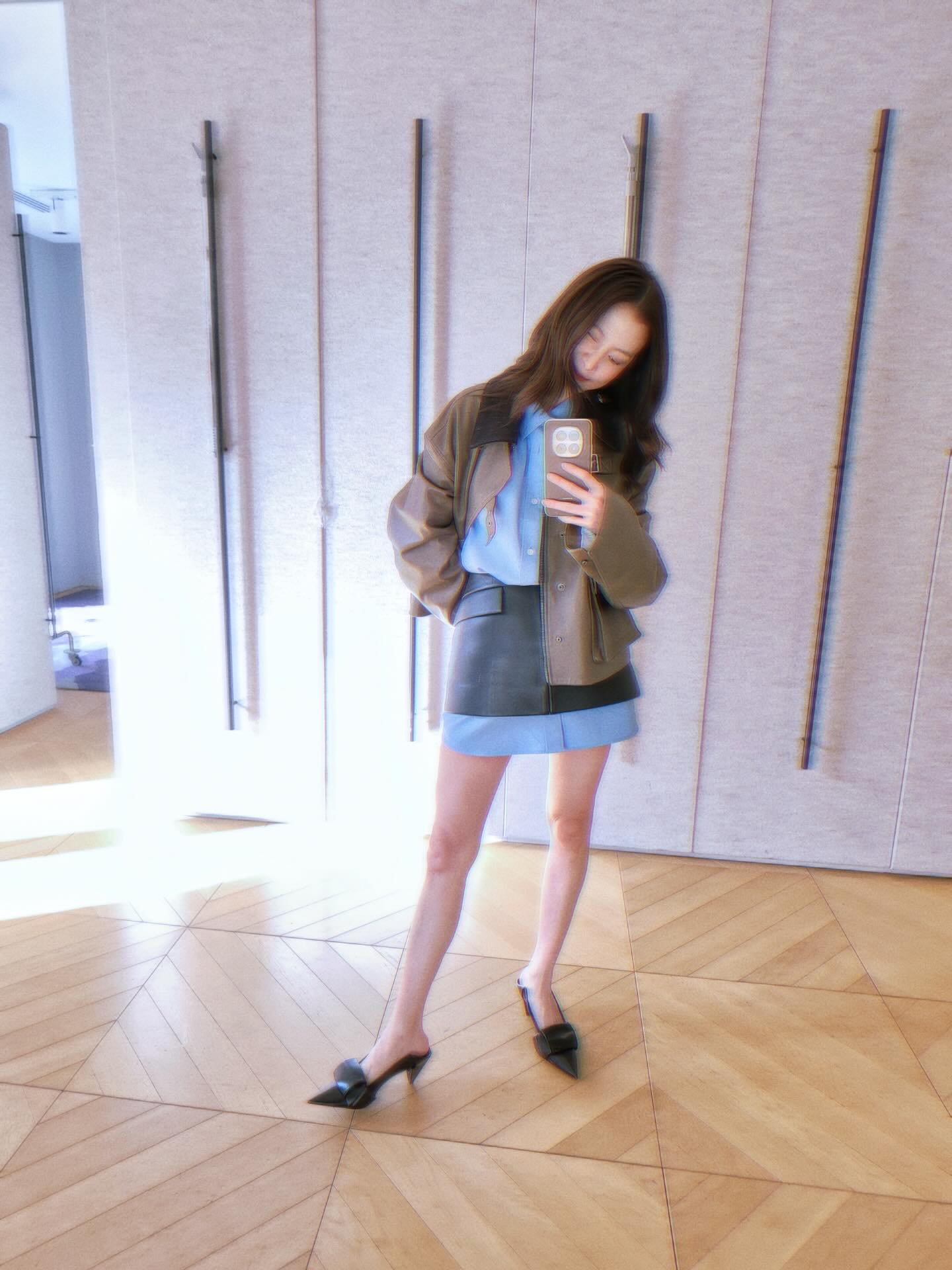 ใบเฟิร์น - พิมพ์ชนก ลือวิเศษไพบูลย์