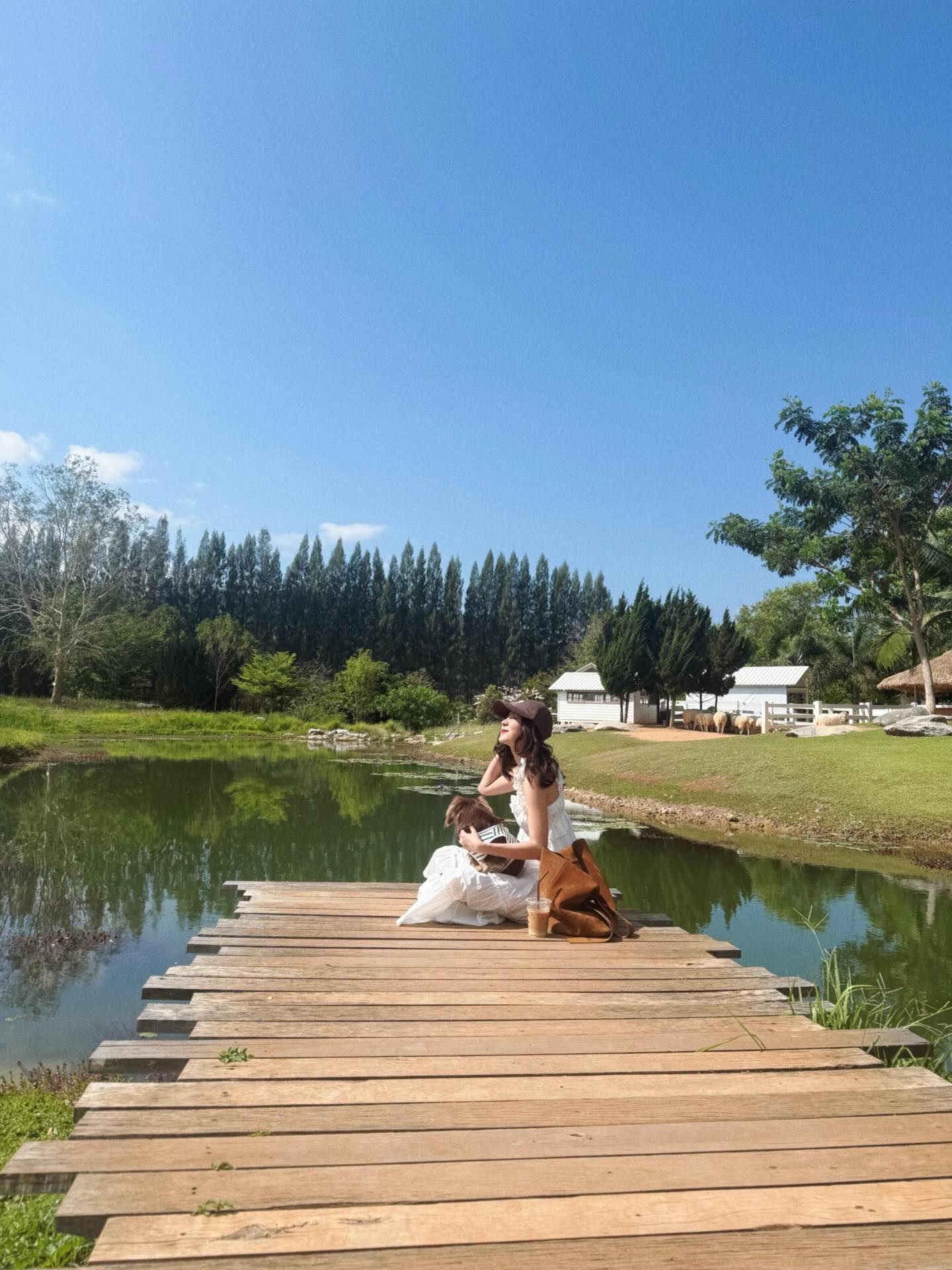 ใบเฟิร์น - พิมพ์ชนก ลือวิเศษไพบูลย์