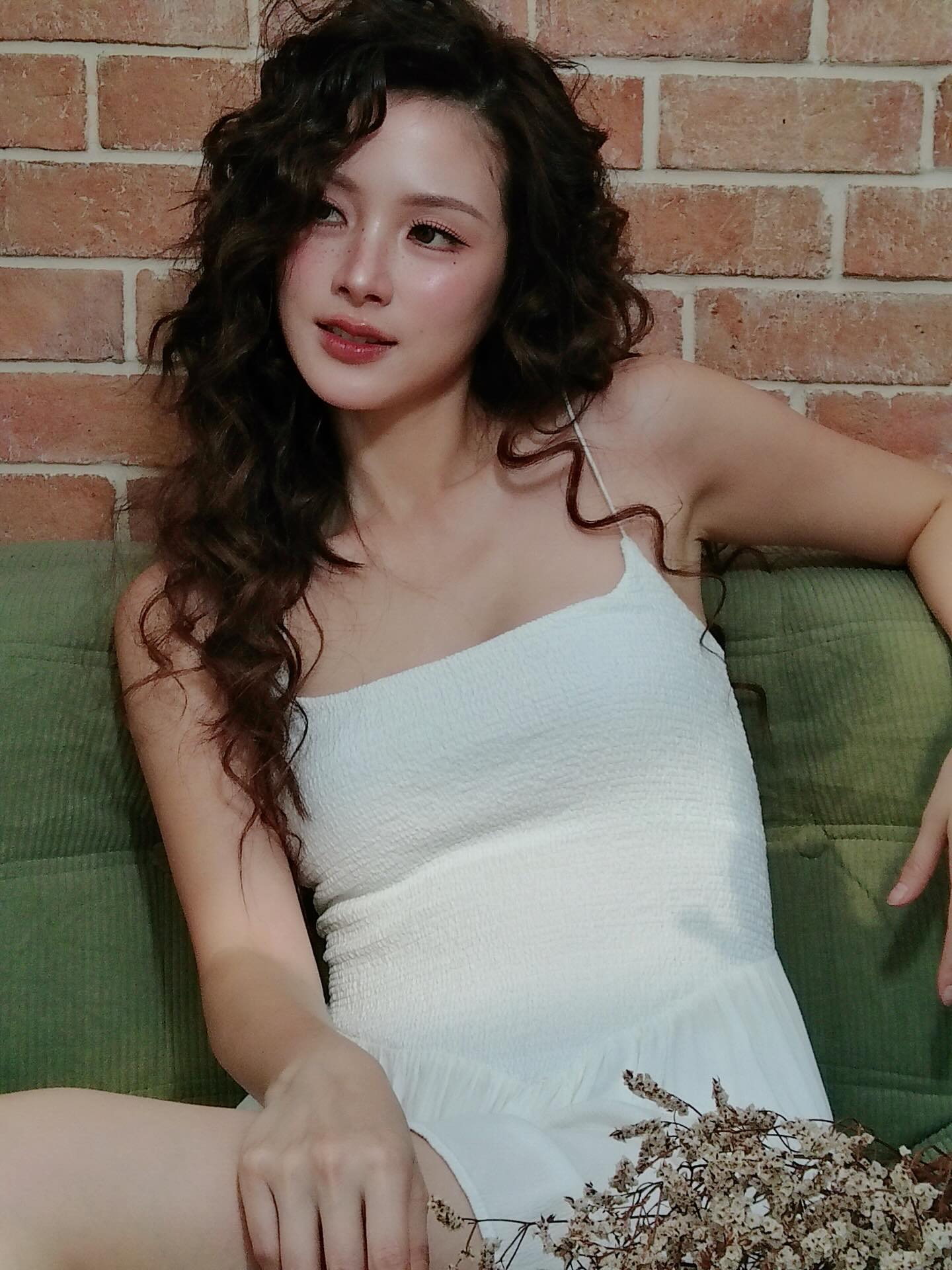 ใบเฟิร์น - พิมพ์ชนก ลือวิเศษไพบูลย์