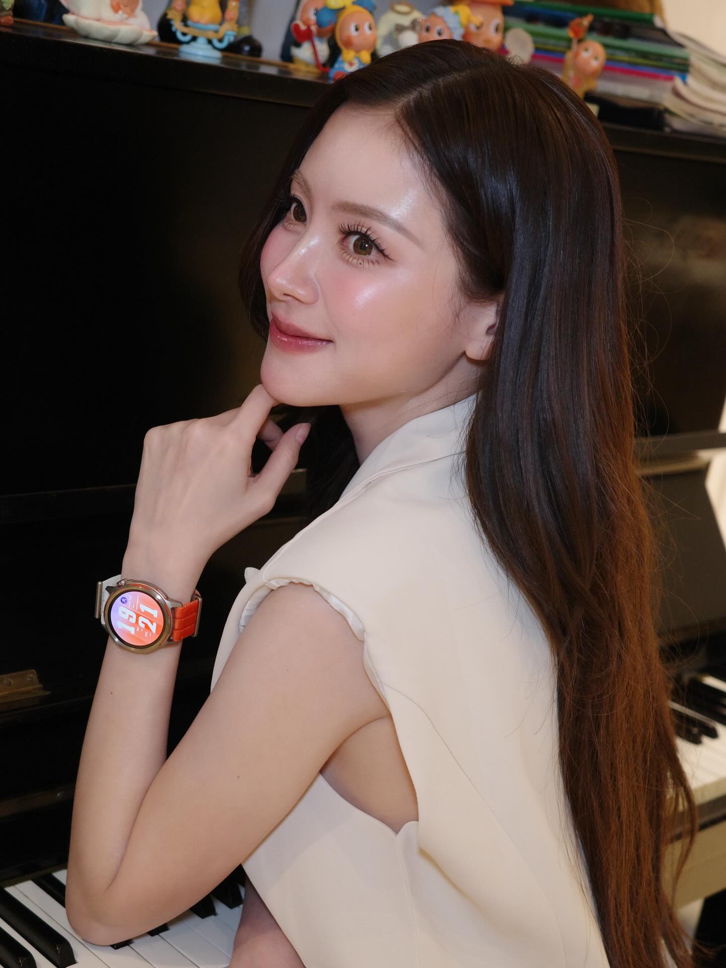 ใบเฟิร์น - พิมพ์ชนก ลือวิเศษไพบูลย์