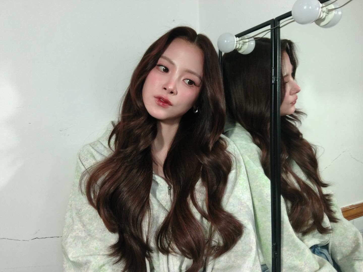 ใบเฟิร์น - พิมพ์ชนก ลือวิเศษไพบูลย์