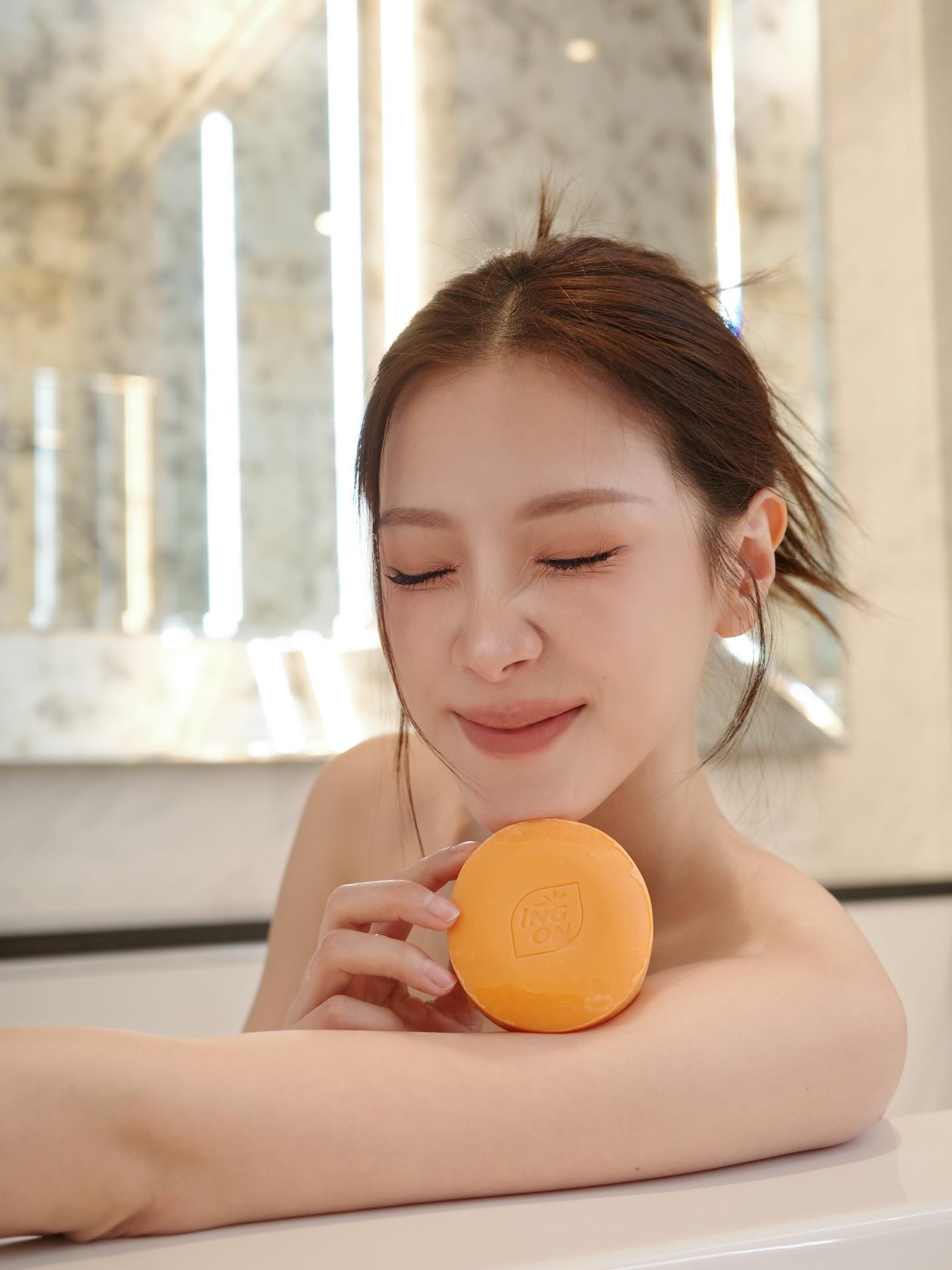 ใบเฟิร์น - พิมพ์ชนก ลือวิเศษไพบูลย์