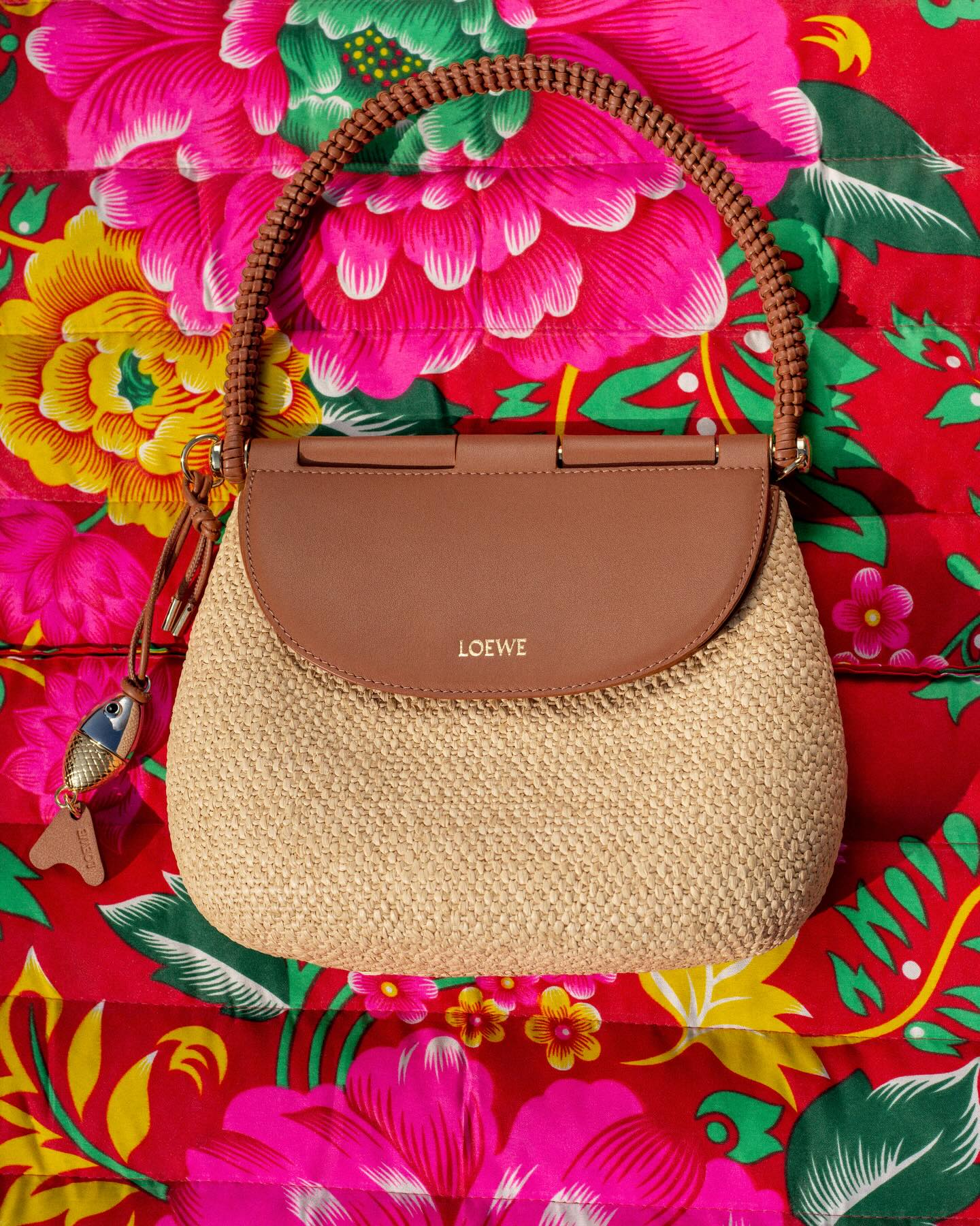 ใบเฟิร์น - พิมพ์ชนก ลือวิเศษไพบูลย์