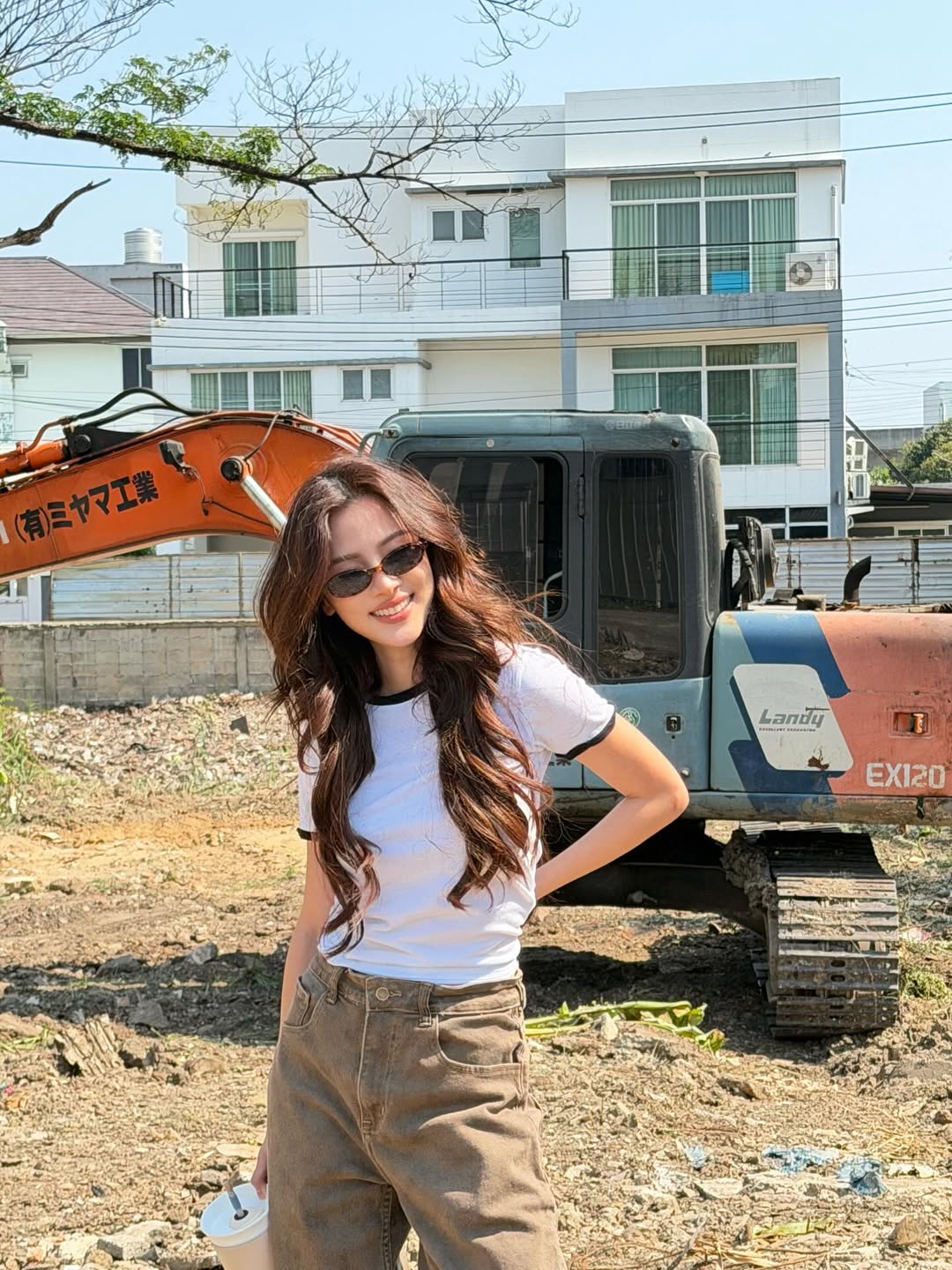 ใบเฟิร์น - พิมพ์ชนก ลือวิเศษไพบูลย์