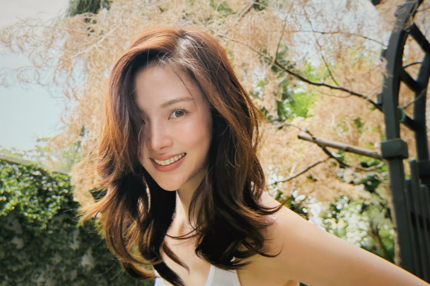 ใบเฟิร์น - พิมพ์ชนก ลือวิเศษไพบูลย์