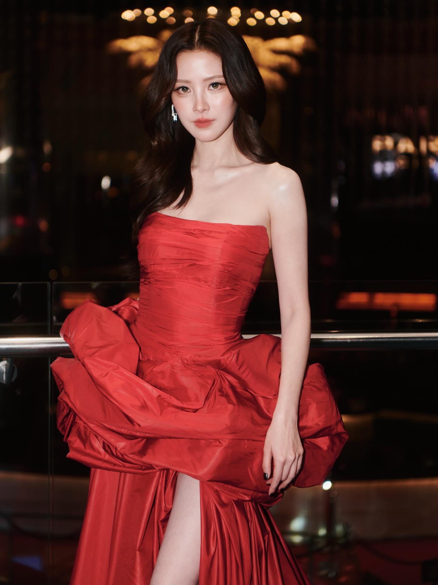 ใบเฟิร์น - พิมพ์ชนก ลือวิเศษไพบูลย์
