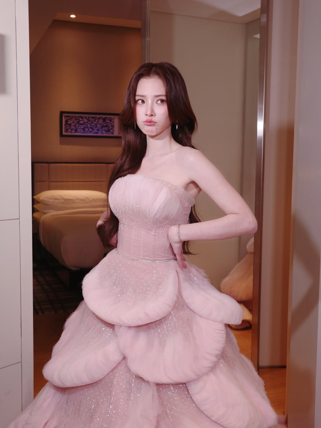 ใบเฟิร์น - พิมพ์ชนก ลือวิเศษไพบูลย์