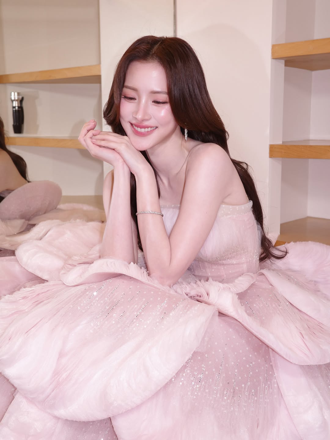 ใบเฟิร์น - พิมพ์ชนก ลือวิเศษไพบูลย์