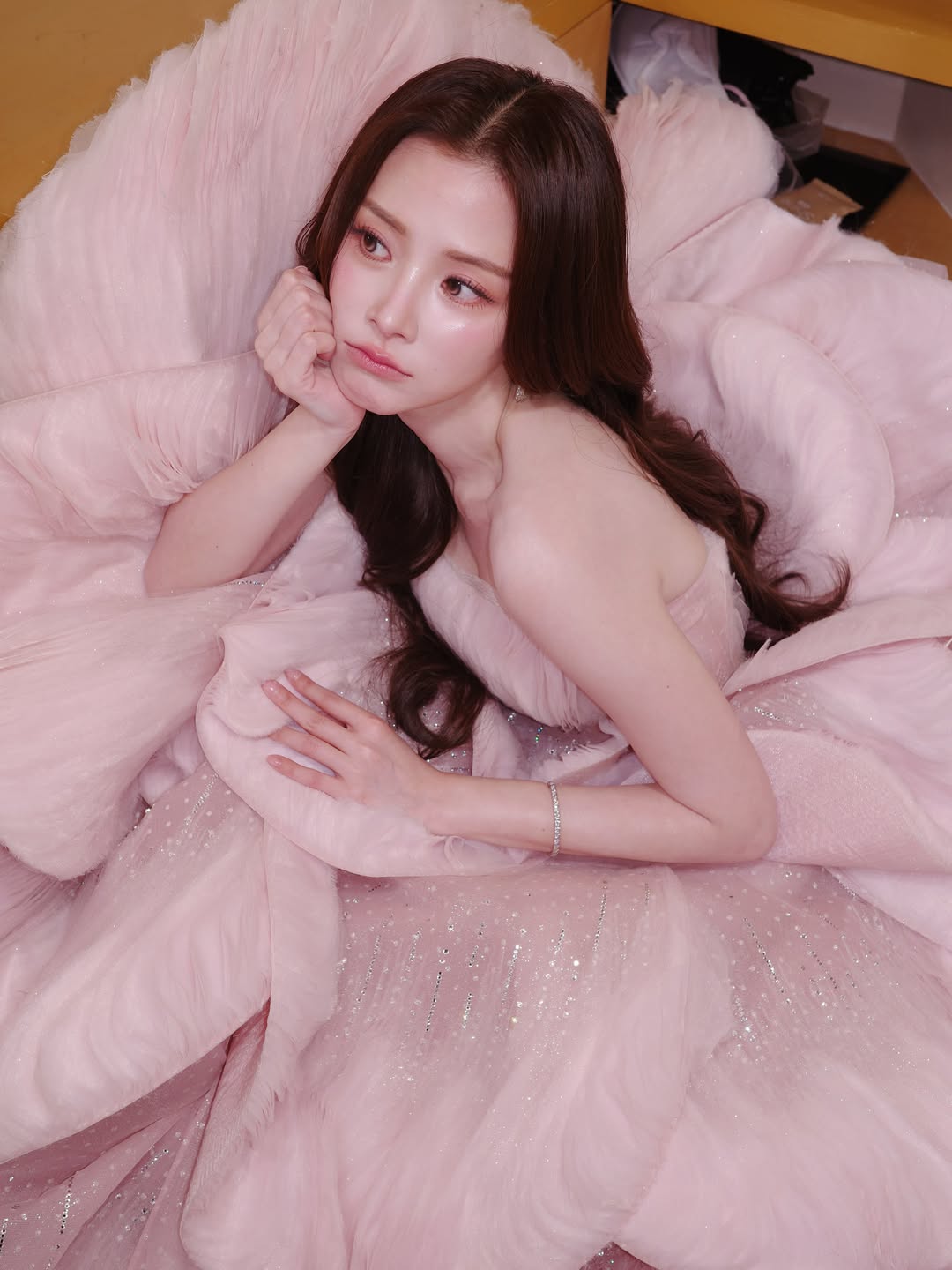 ใบเฟิร์น - พิมพ์ชนก ลือวิเศษไพบูลย์