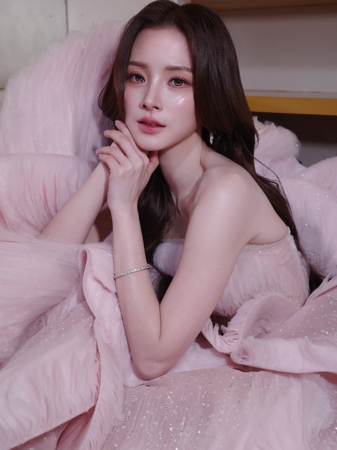 ใบเฟิร์น - พิมพ์ชนก ลือวิเศษไพบูลย์
