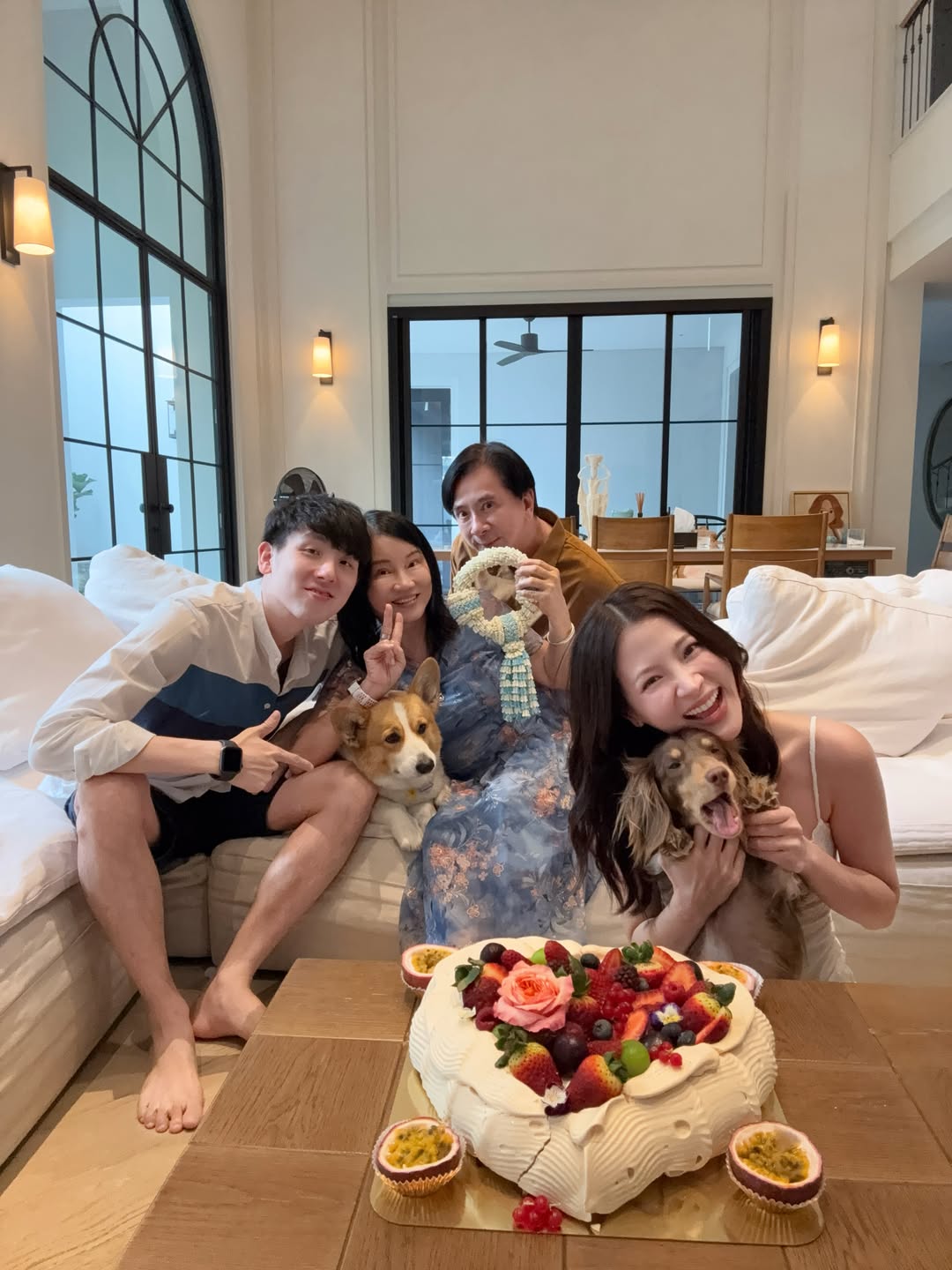 ใบเฟิร์น - พิมพ์ชนก ลือวิเศษไพบูลย์