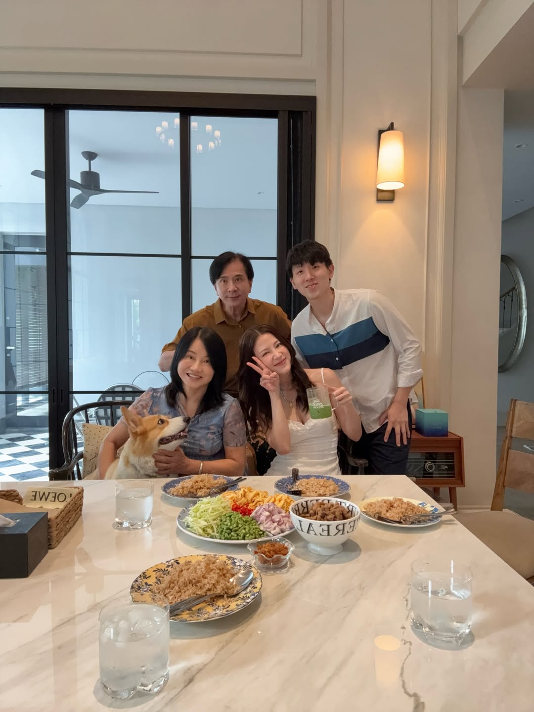 ใบเฟิร์น - พิมพ์ชนก ลือวิเศษไพบูลย์