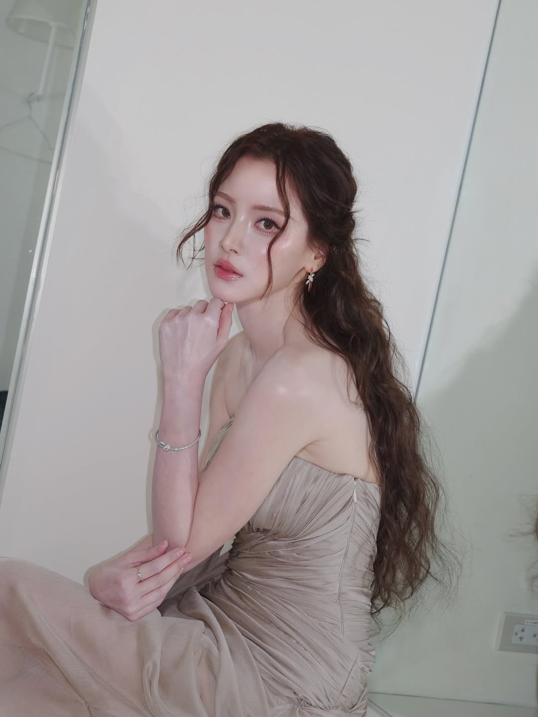 ใบเฟิร์น - พิมพ์ชนก ลือวิเศษไพบูลย์