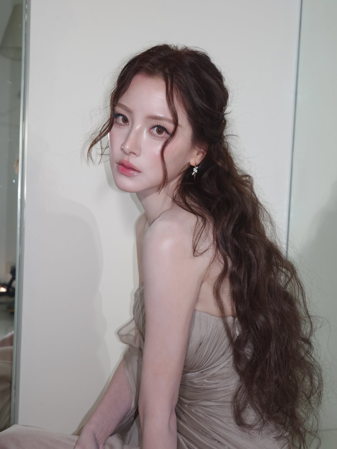 ใบเฟิร์น - พิมพ์ชนก ลือวิเศษไพบูลย์