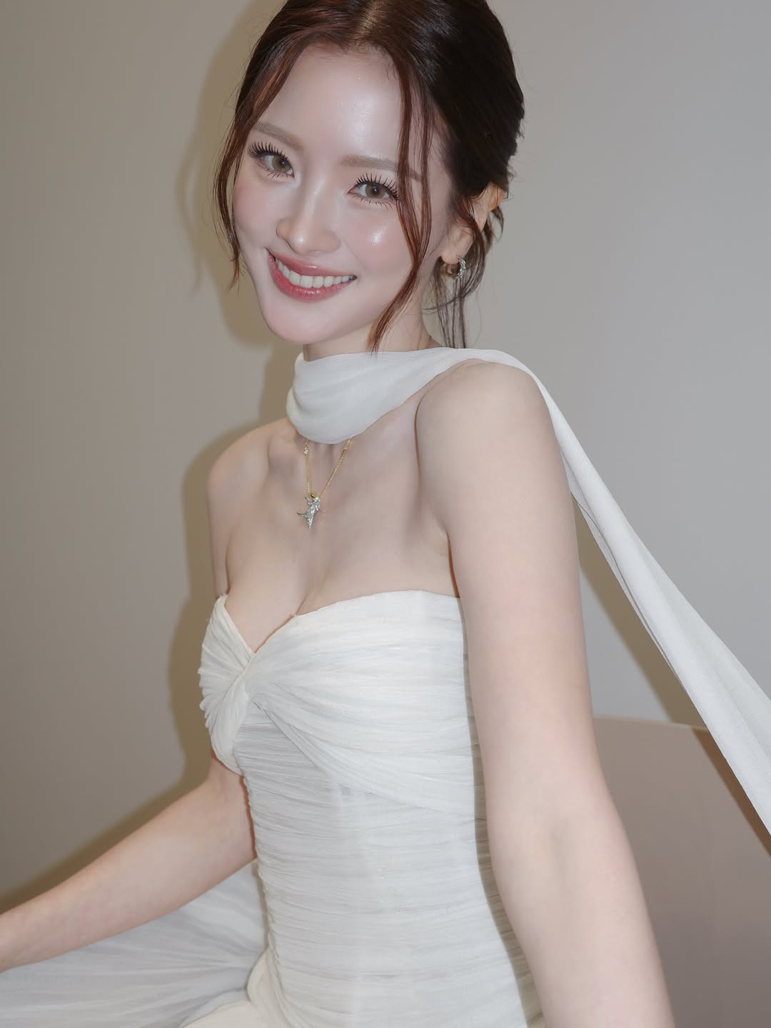 ใบเฟิร์น - พิมพ์ชนก ลือวิเศษไพบูลย์