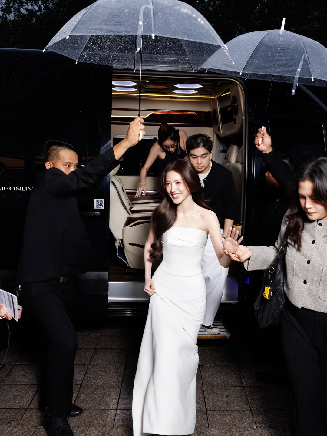 ใบเฟิร์น - พิมพ์ชนก ลือวิเศษไพบูลย์