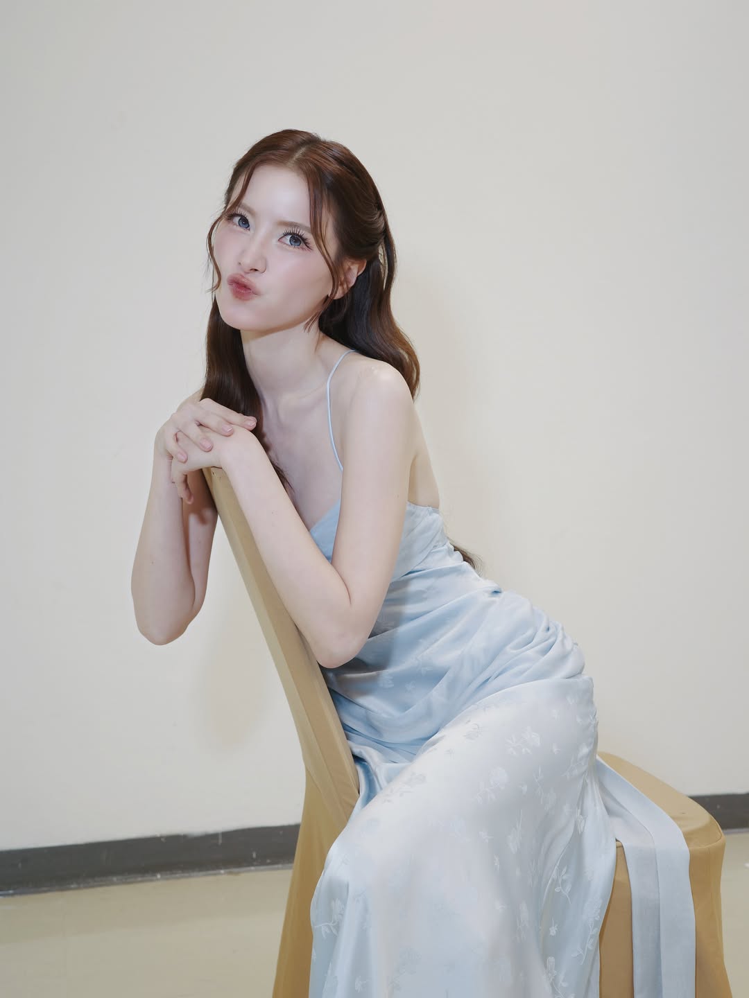 ใบเฟิร์น - พิมพ์ชนก ลือวิเศษไพบูลย์