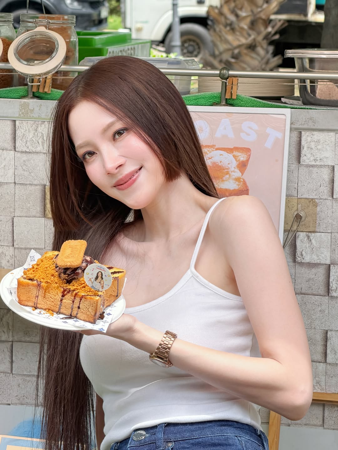 ใบเฟิร์น - พิมพ์ชนก ลือวิเศษไพบูลย์