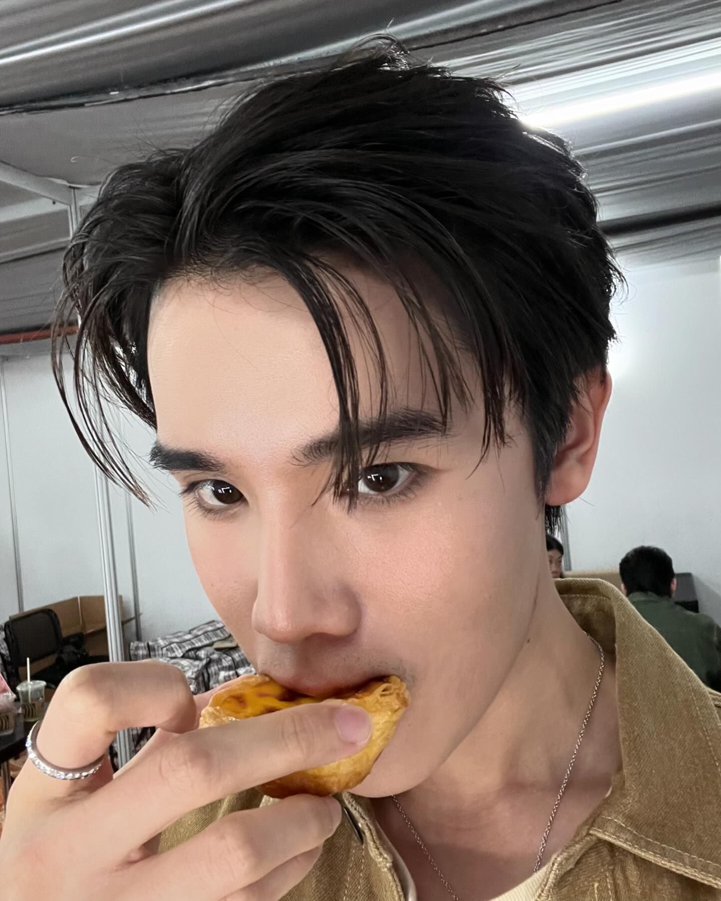 จิมมี่ - จิตรพล โพธิวิหค