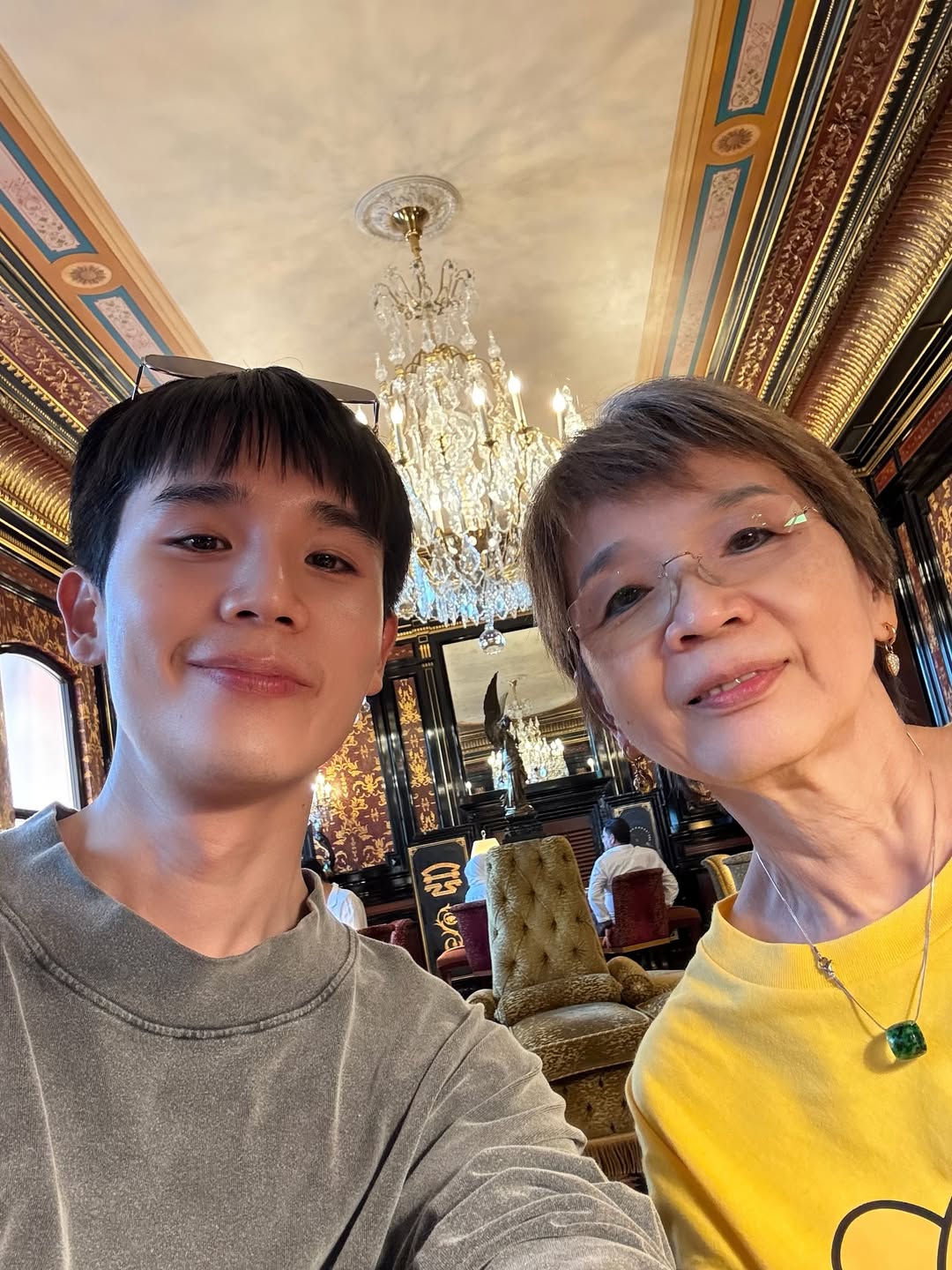 จิมมี่ - จิตรพล โพธิวิหค