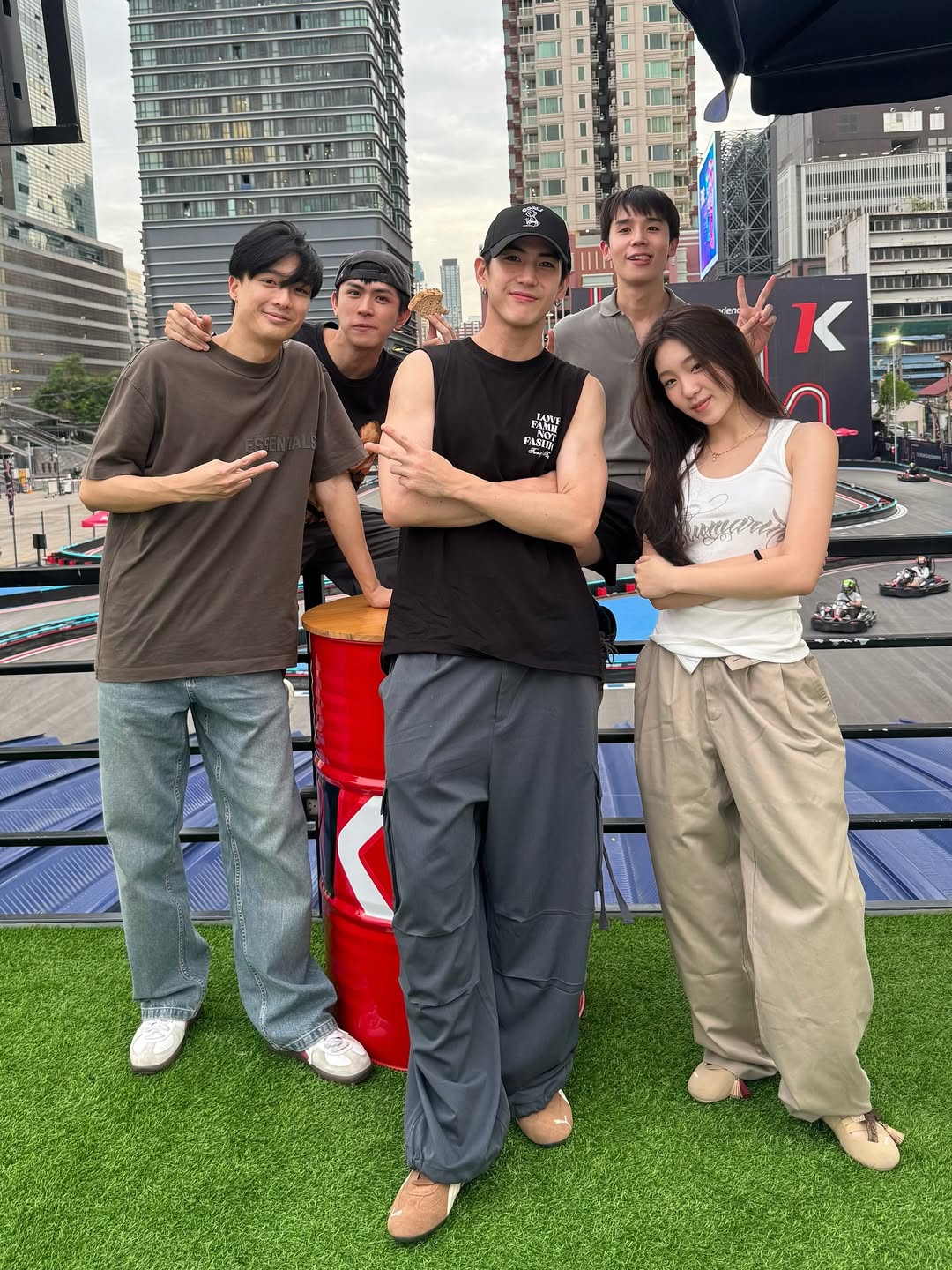 จิมมี่ - จิตรพล โพธิวิหค