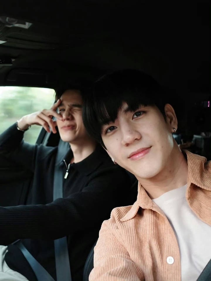 จิมมี่ - จิตรพล โพธิวิหค