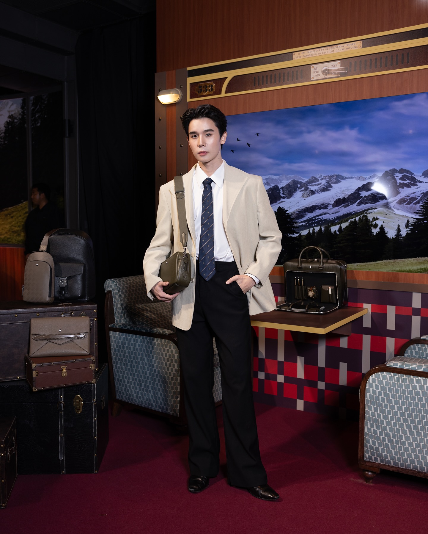 จิมมี่ - จิตรพล โพธิวิหค