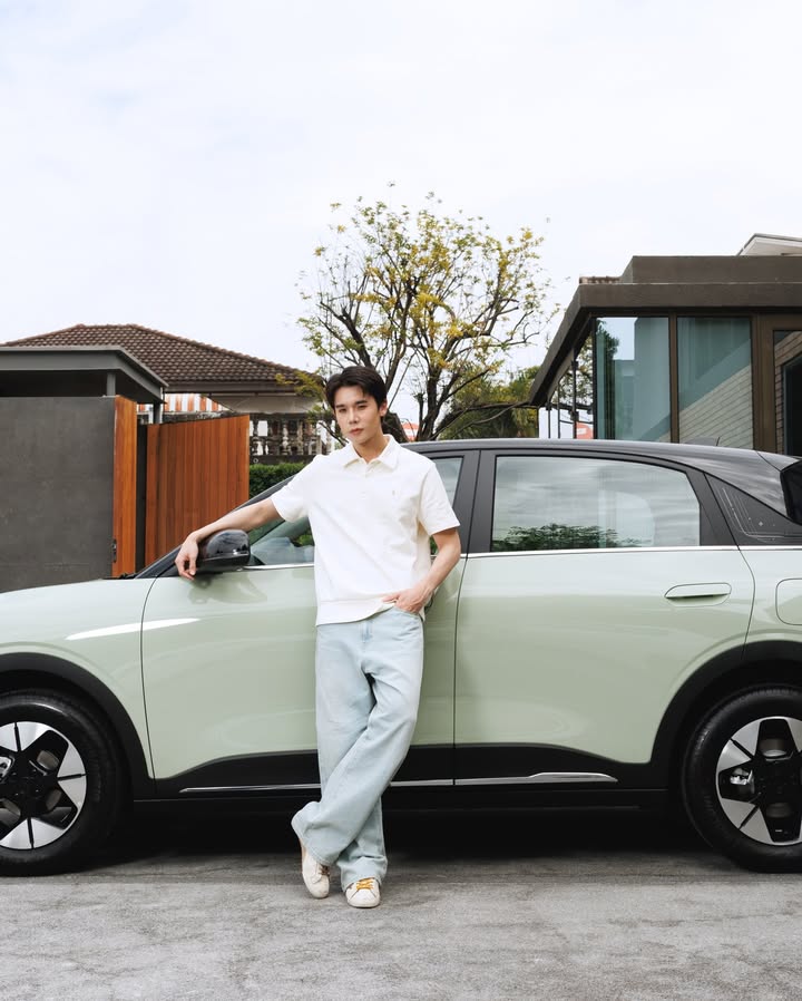 จิมมี่ - จิตรพล โพธิวิหค