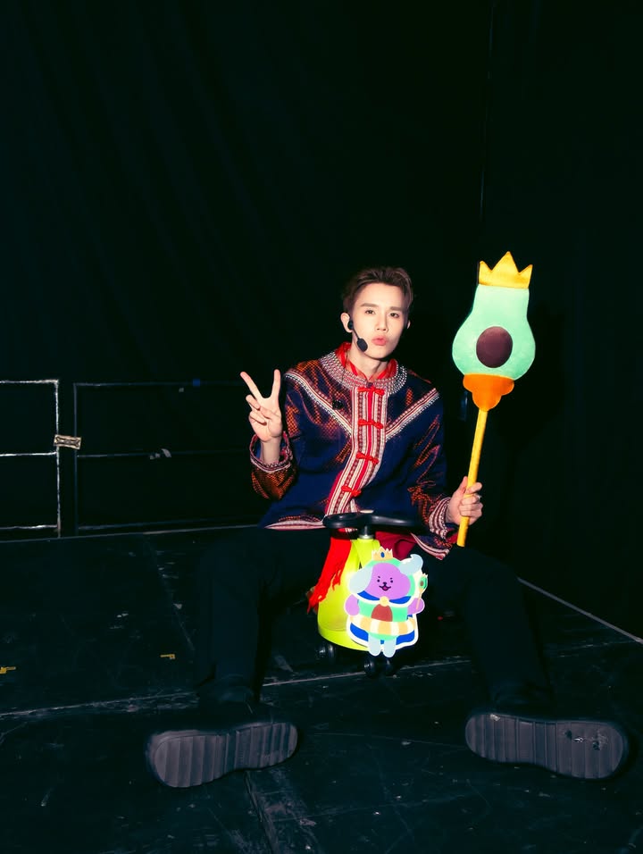 จิมมี่ - จิตรพล โพธิวิหค