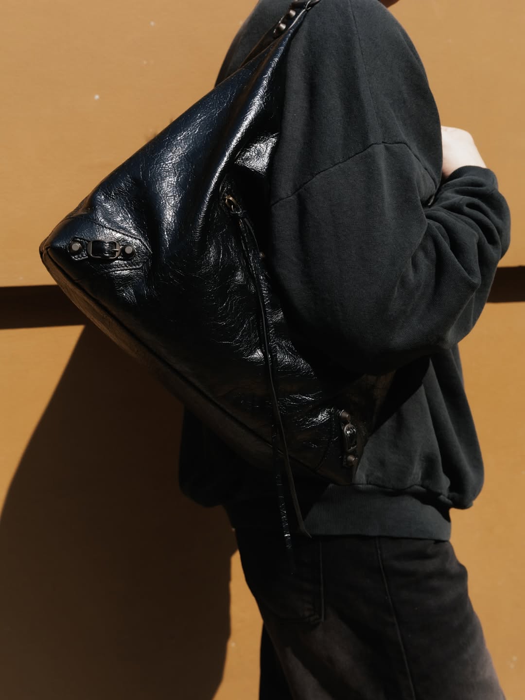 จิมมี่ - จิตรพล โพธิวิหค