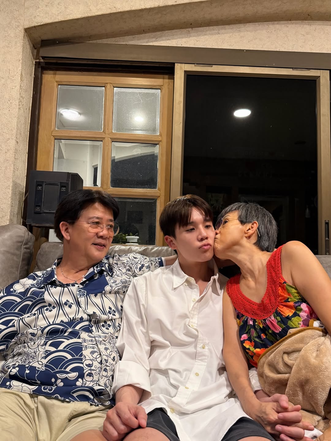 จิมมี่ - จิตรพล โพธิวิหค