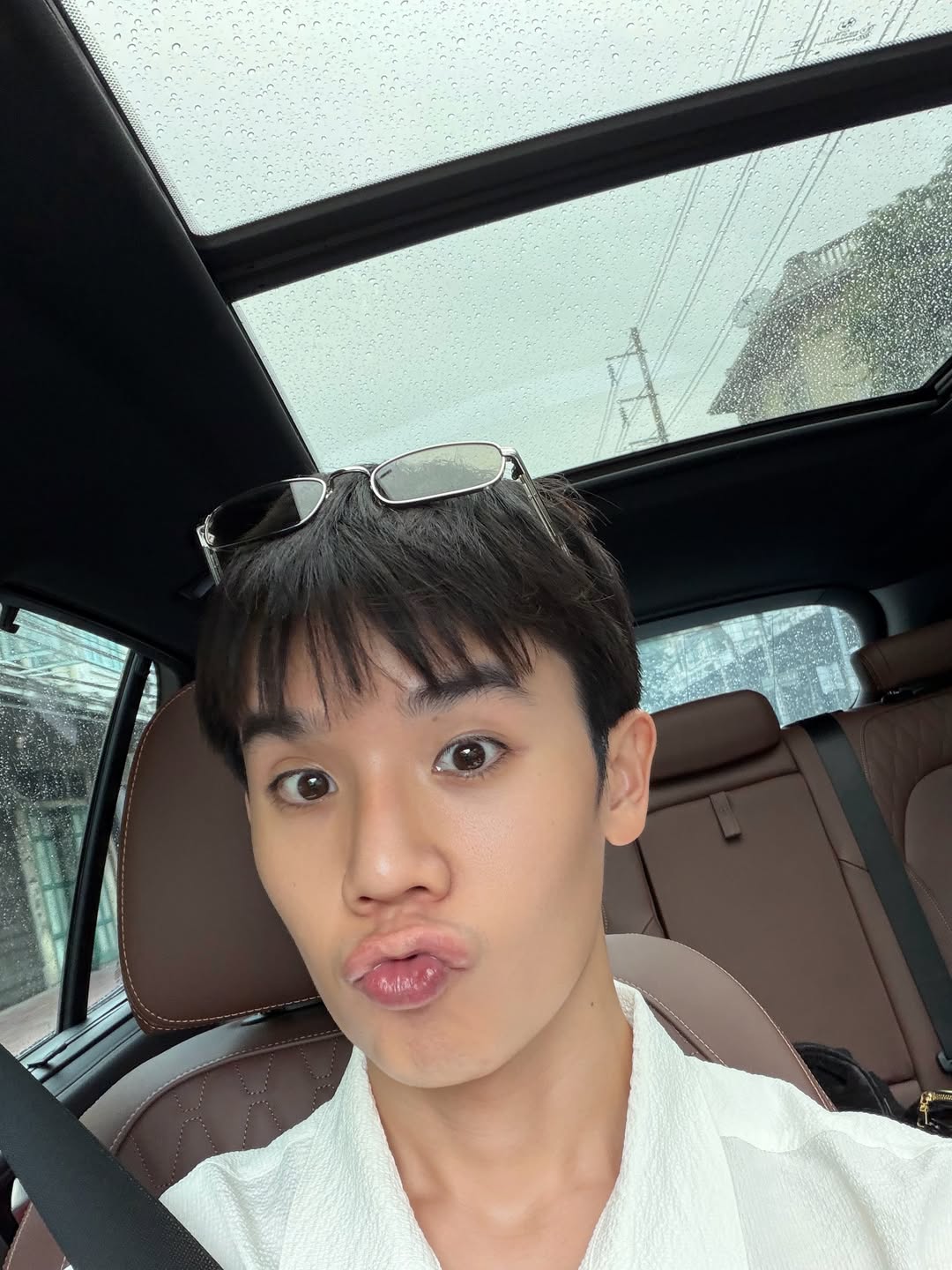 จิมมี่ - จิตรพล โพธิวิหค