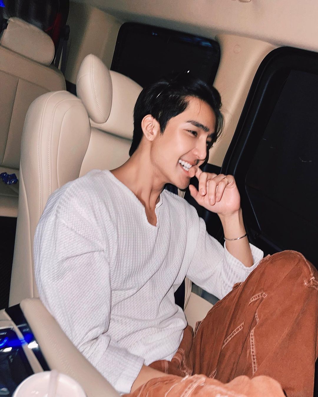 เอิร์ท - พิรพัฒน์ วัฒนเศรษสิริ