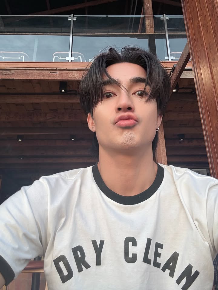 เอิร์ท - พิรพัฒน์ วัฒนเศรษสิริ