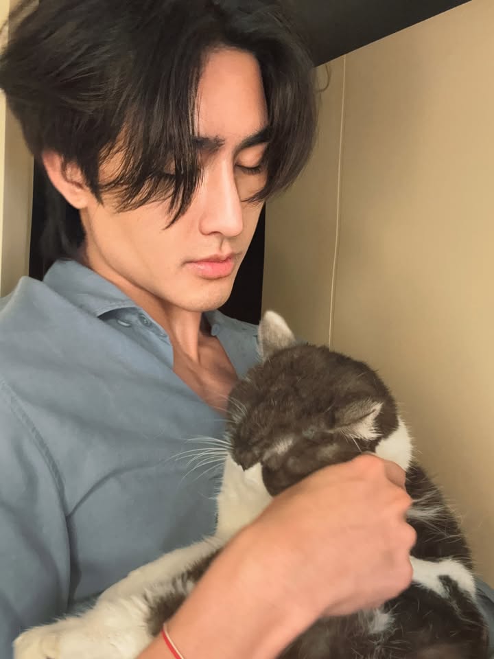 เอิร์ท - พิรพัฒน์ วัฒนเศรษสิริ