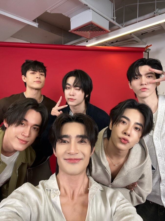 เอิร์ท - พิรพัฒน์ วัฒนเศรษสิริ