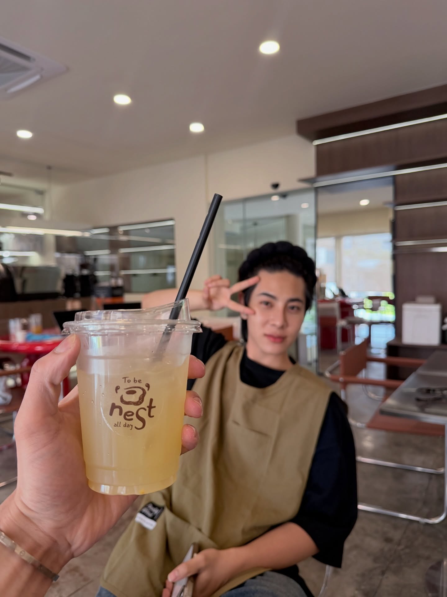 เอิร์ท - พิรพัฒน์ วัฒนเศรษสิริ