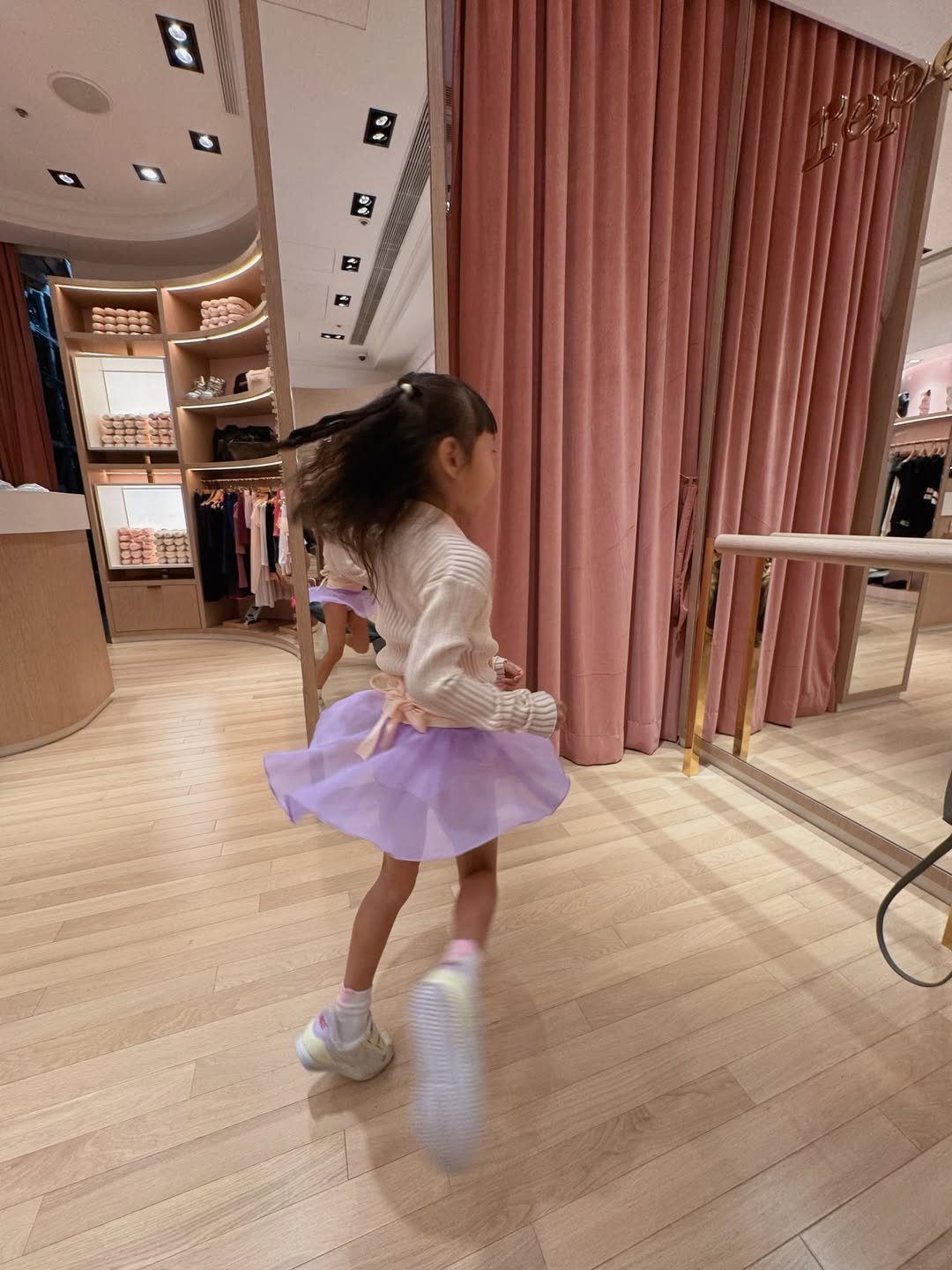 เจนี่ เทียนโพธิ์สุวรรณ์