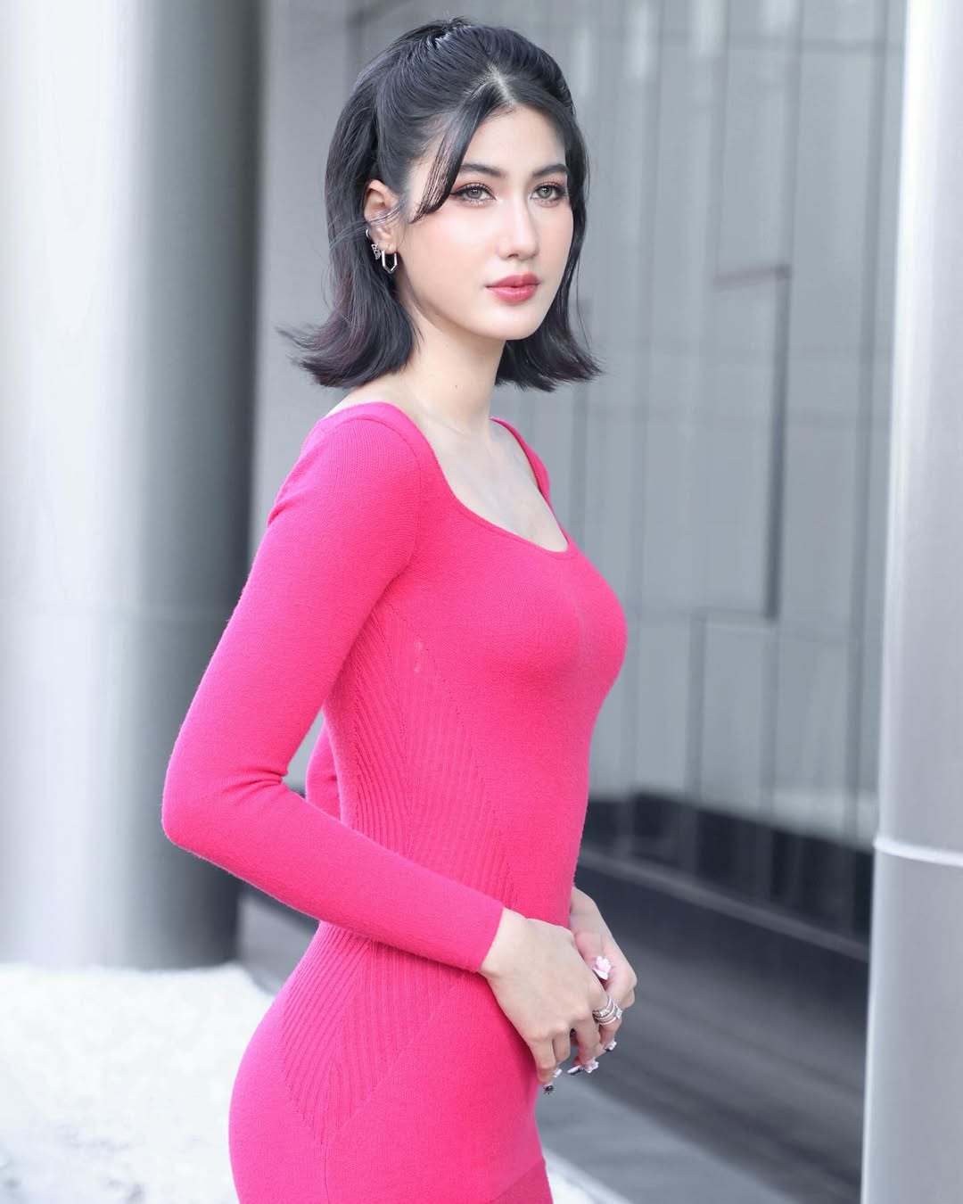 พิ้งค์พลอย - ปภาวดี ชาญสมอน