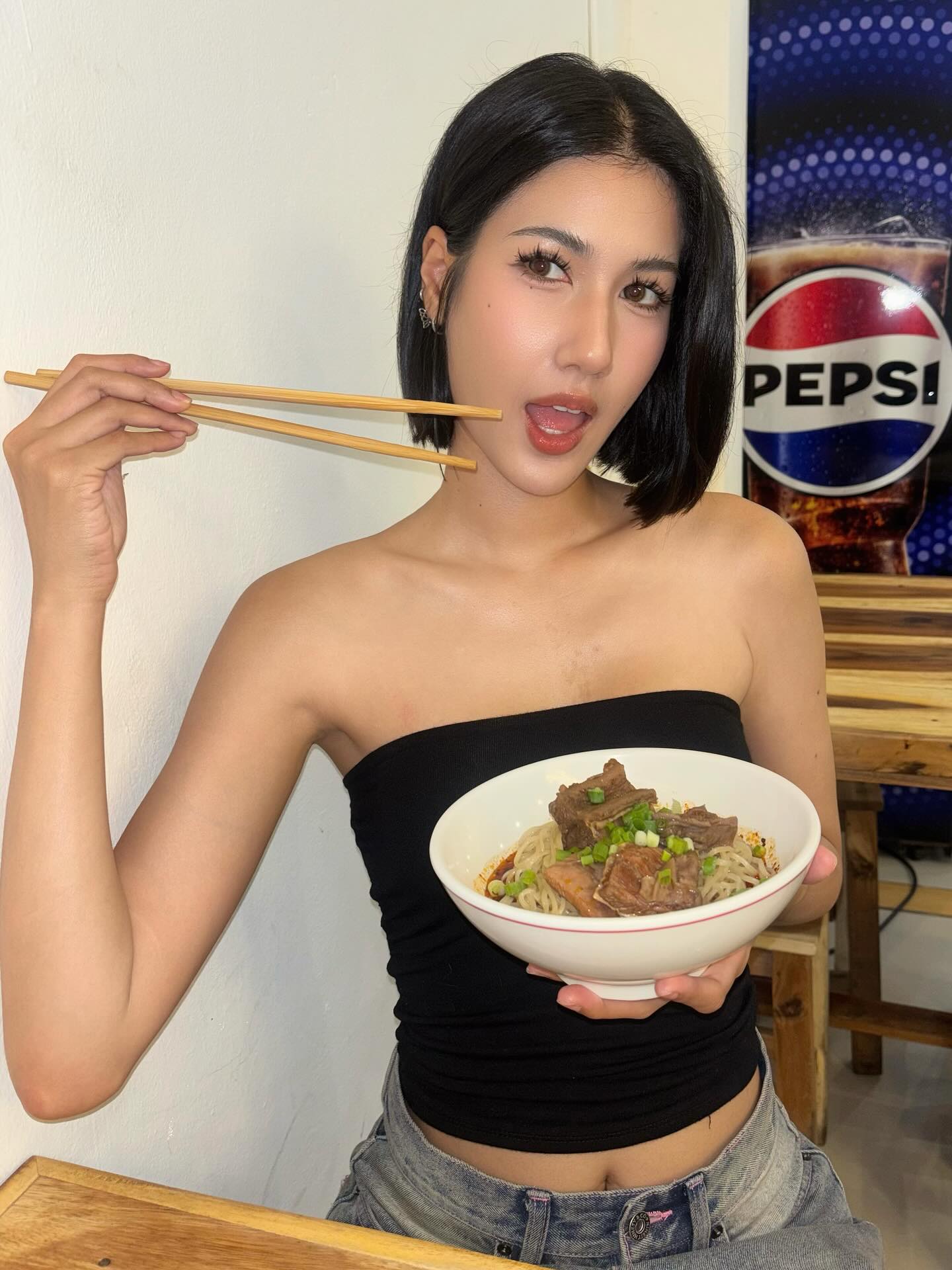 พิ้งค์พลอย - ปภาวดี ชาญสมอน
