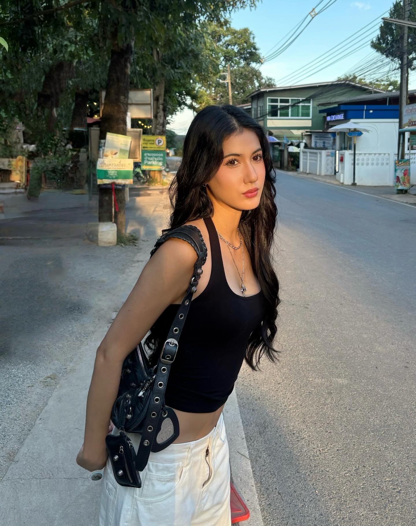 พิ้งค์พลอย - ปภาวดี ชาญสมอน