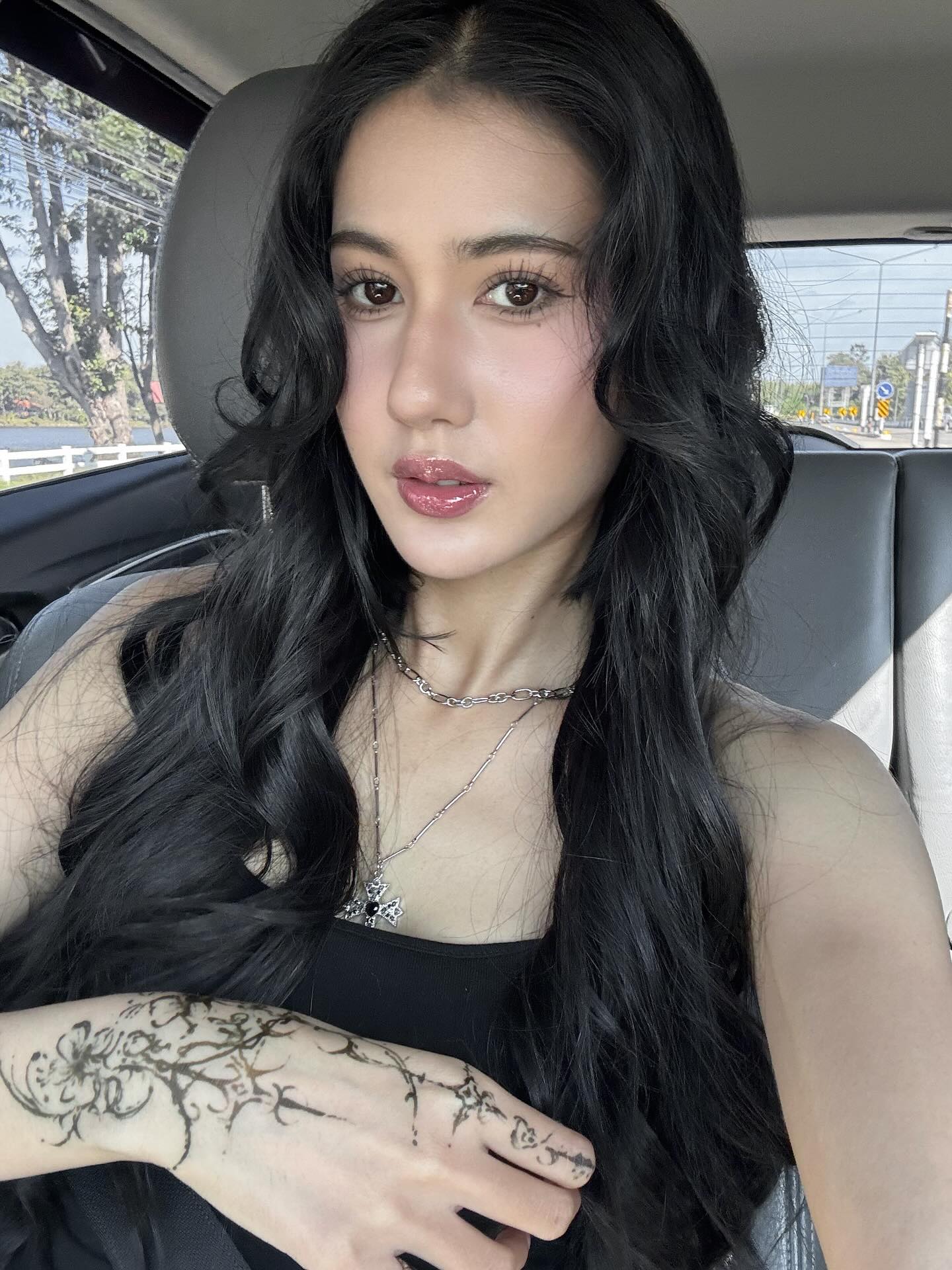 พิ้งค์พลอย - ปภาวดี ชาญสมอน