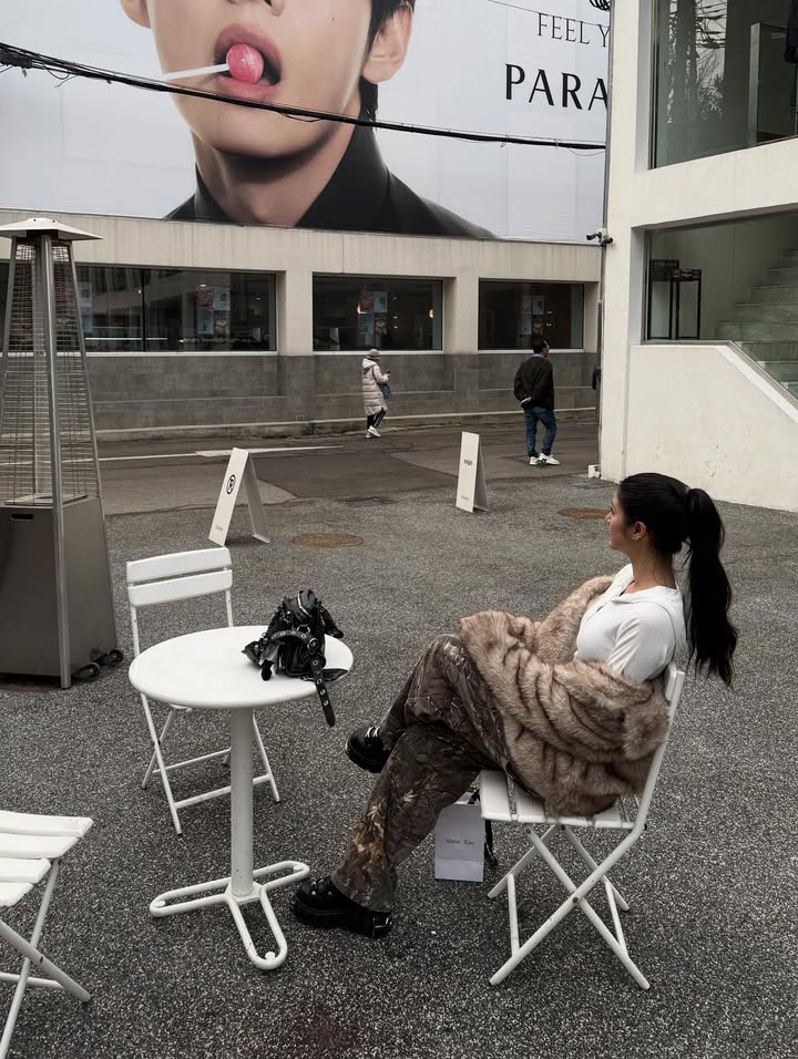 พิ้งค์พลอย - ปภาวดี ชาญสมอน